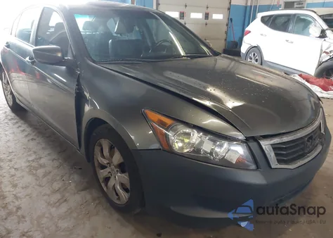 2008 Honda Accord 2.4 Ex-L z USA, uszkodzony, nr VIN 1HGCP26808A148903